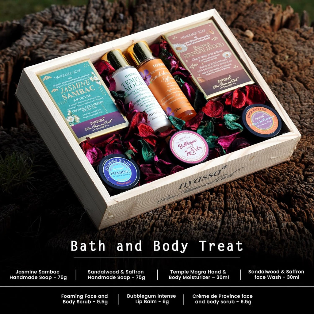 NYASSA Premium Bath and Body Treats Wooden Gift Set for Women & Men | Luxury Bath And Body Care Set To Pamper Your Loved Ones | Perfect for Every Occasion | Pack of 7